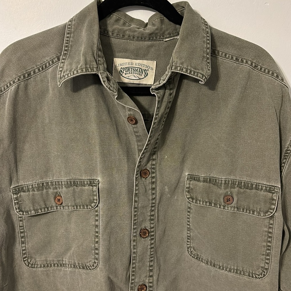 Men’s long sleeve shirt